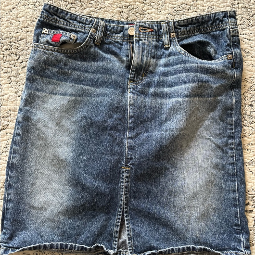 Y2K denim skirt. Size 5